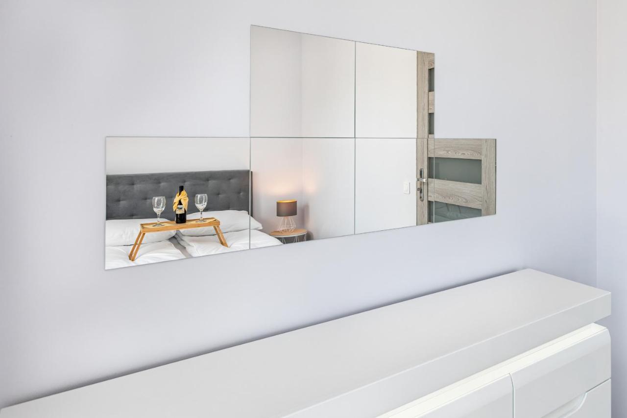Warta Residence Apartments By Noclegi Renters Poznań Eksteriør bilde